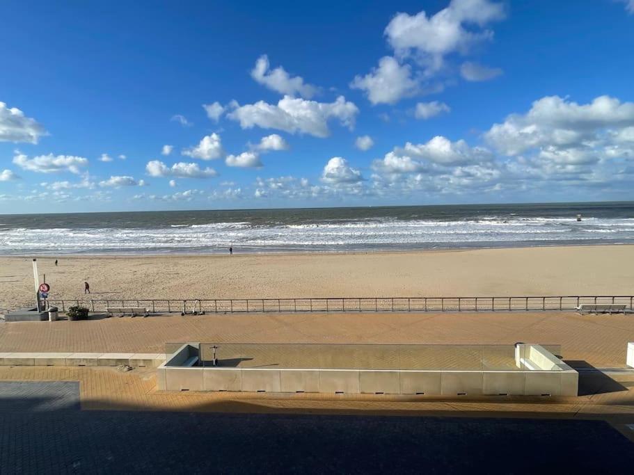 C The C - Oostende Экстерьер фото